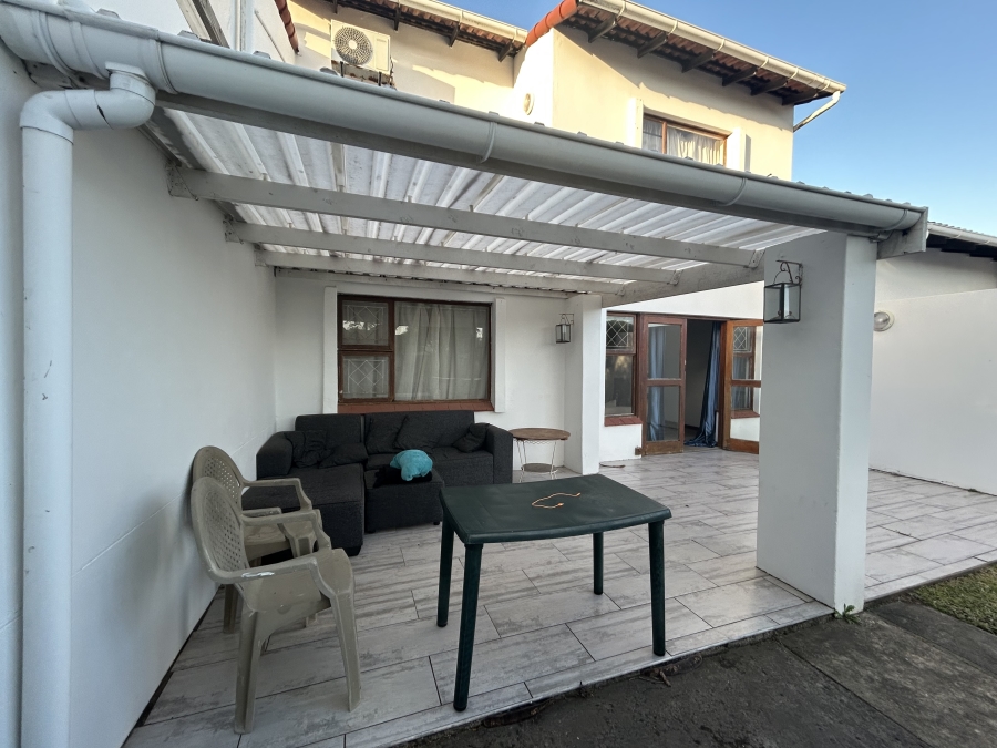 3 Bedroom Property for Sale in Beacon Bay Eastern Cape